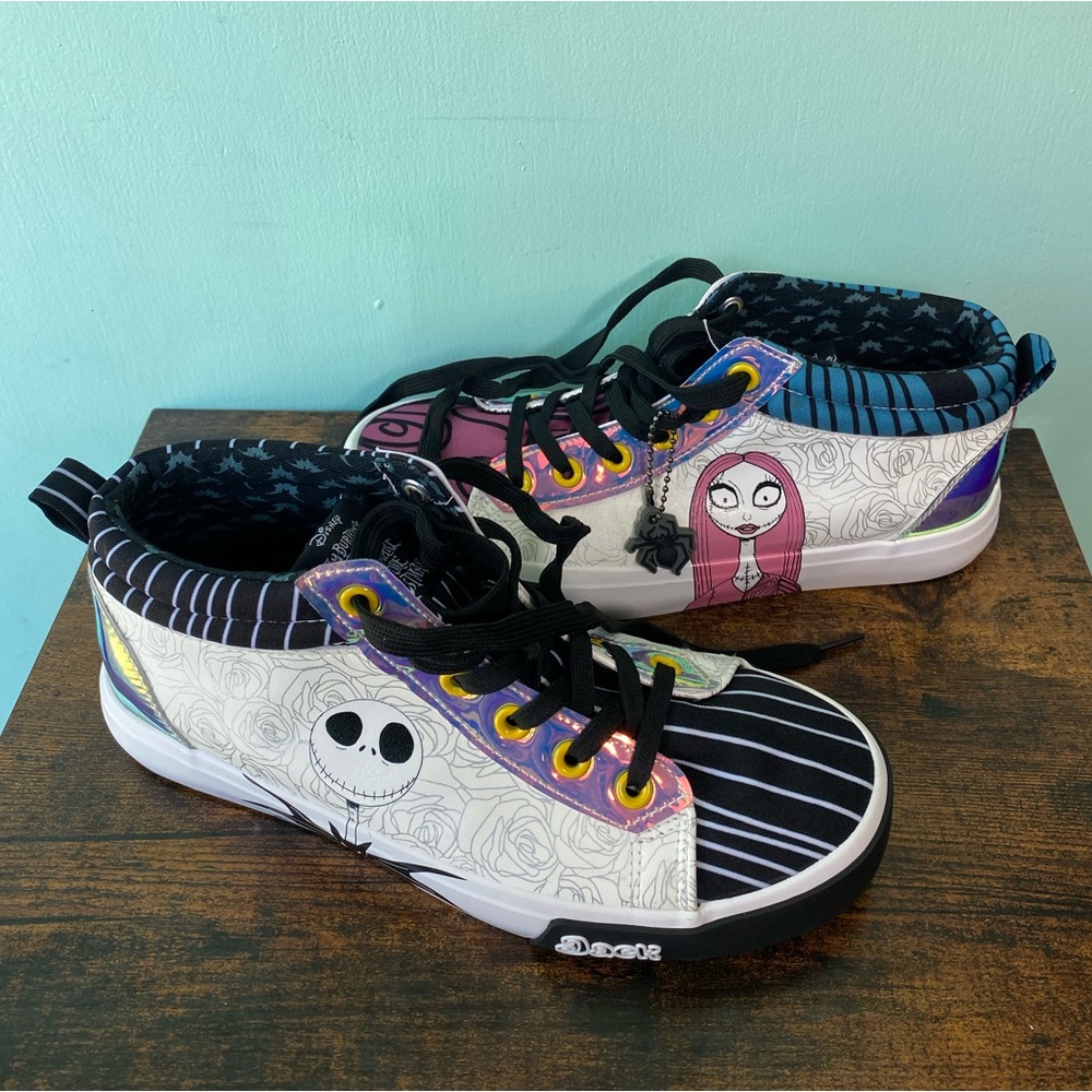 Disney GROUND UP Nightmare Before Christmas High Top Skate Sneakers W6